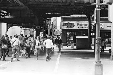 Wabash Avenue under the L, Chicago, 1978